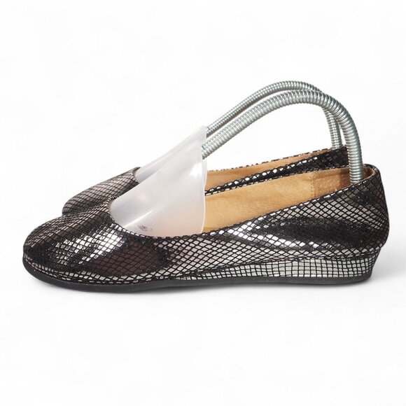 French Sole FS/NY Zeppa Metallic Low Wedge Ballet Flats Women's 8.5 Silver - Picture 2 of 11